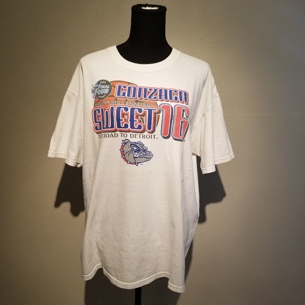 2009 FINAL FOUR DETROIT T SHIRT XL.  B30